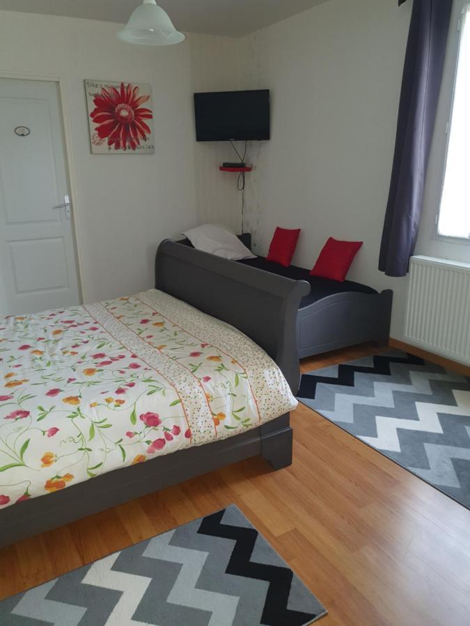Le Logis Du Marais Bed and Breakfast Les Magnils-Reigniers Buitenkant foto